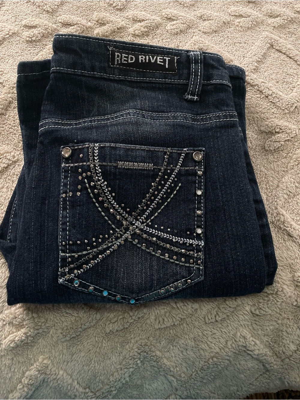 Red Rivet Women's Dark Indigo Boot Cut Jeans with Embellished Pocket Sz 15 Jr